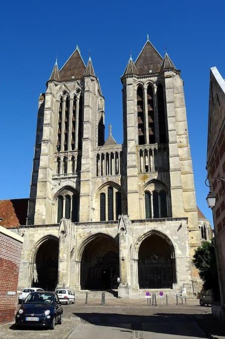 Appartement Coeur Centre Ville Noyon Eksteriør bilde