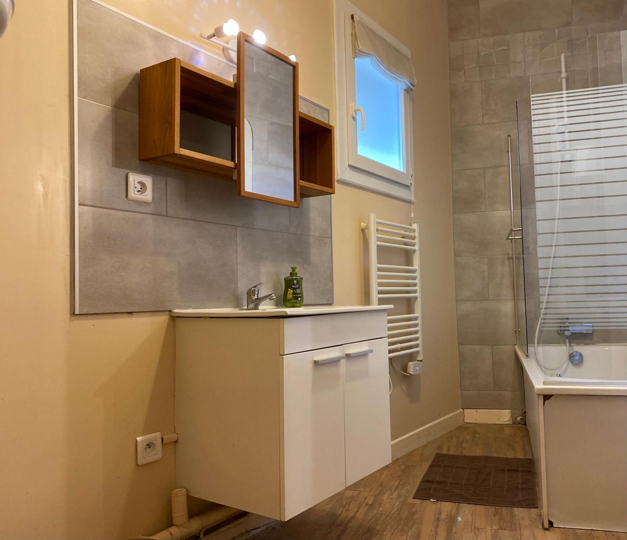 Appartement Coeur Centre Ville Noyon Eksteriør bilde