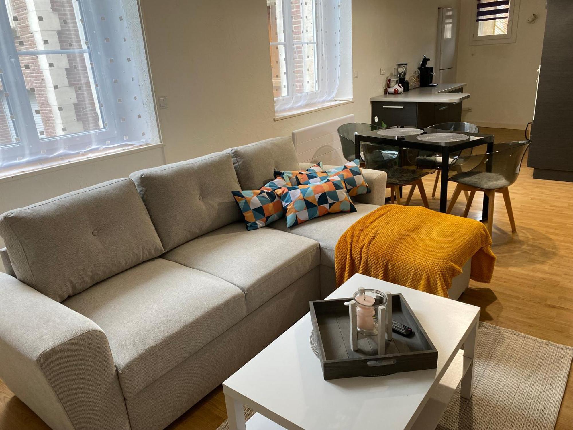 Appartement Coeur Centre Ville Noyon Eksteriør bilde